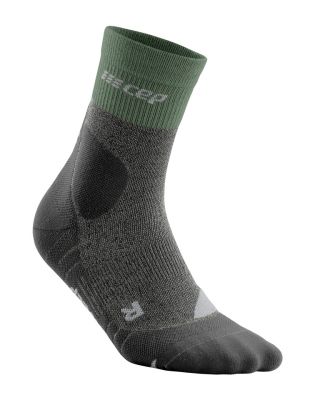 CEP hiking merino* mid-cut socks, men in grün