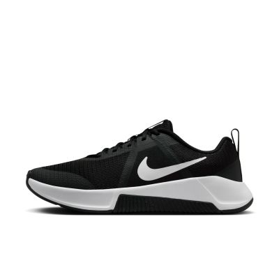 M NIKE MC TRAINER 3 in schwarz