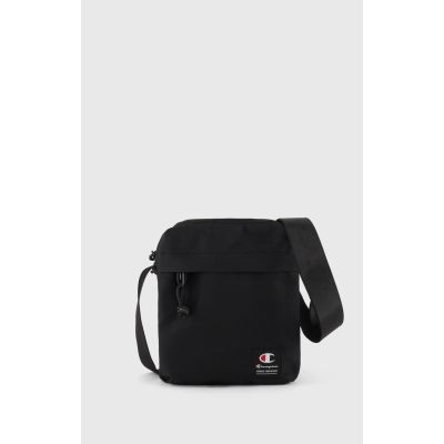 Small Shoulder Bag in schwarz